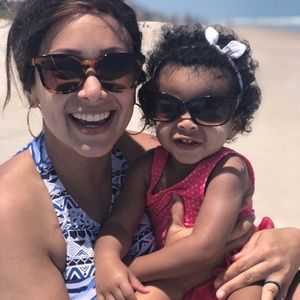 Meet your Posher, Lisa